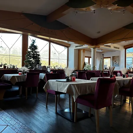 酒店 Der Burgfellnerhof - Adults Only 4*