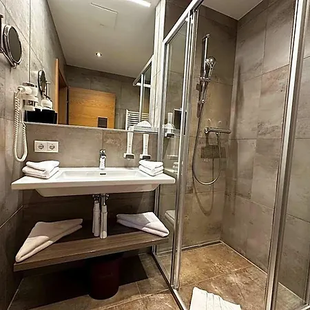 Der Burgfellnerhof - Adults Only Otel Schladming