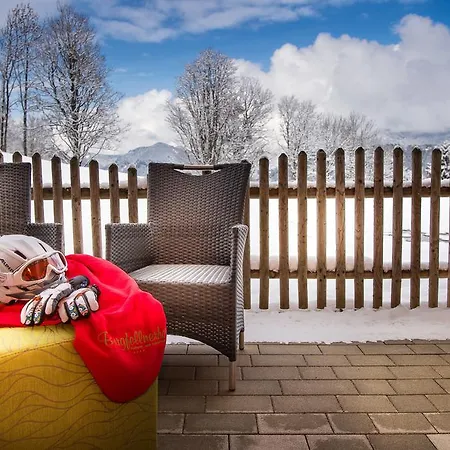 호텔 Der Burgfellnerhof - Adults Only 4*