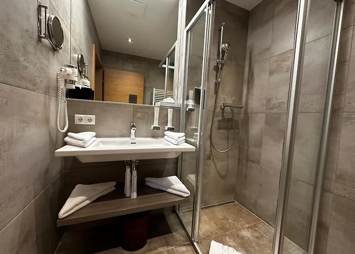 מלון Der Burgfellnerhof - Adults Only שלאדמינג